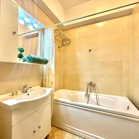 アパート Acqua Santa Summerland ママイア